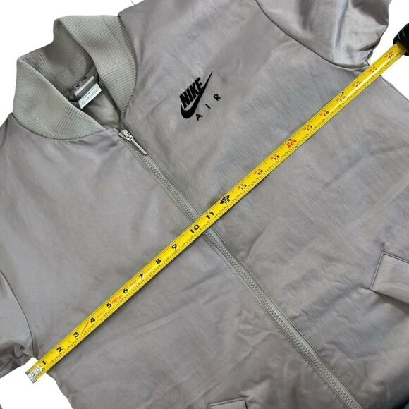 Nike Women's Air Therma-Fit "Sport Spice" Bomber Jacket - Picture 12 of 16